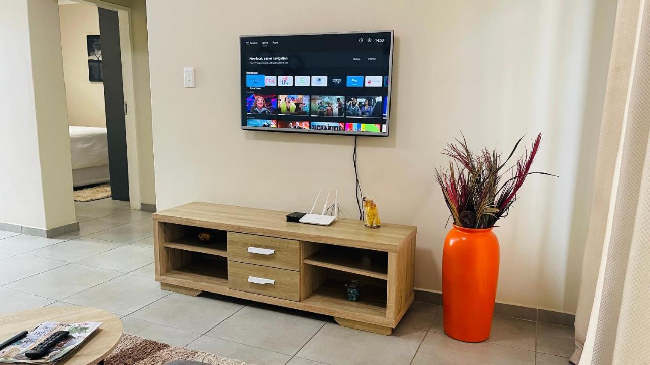 Apartamento Mall Of Africa Spot2 By Damo Midrand