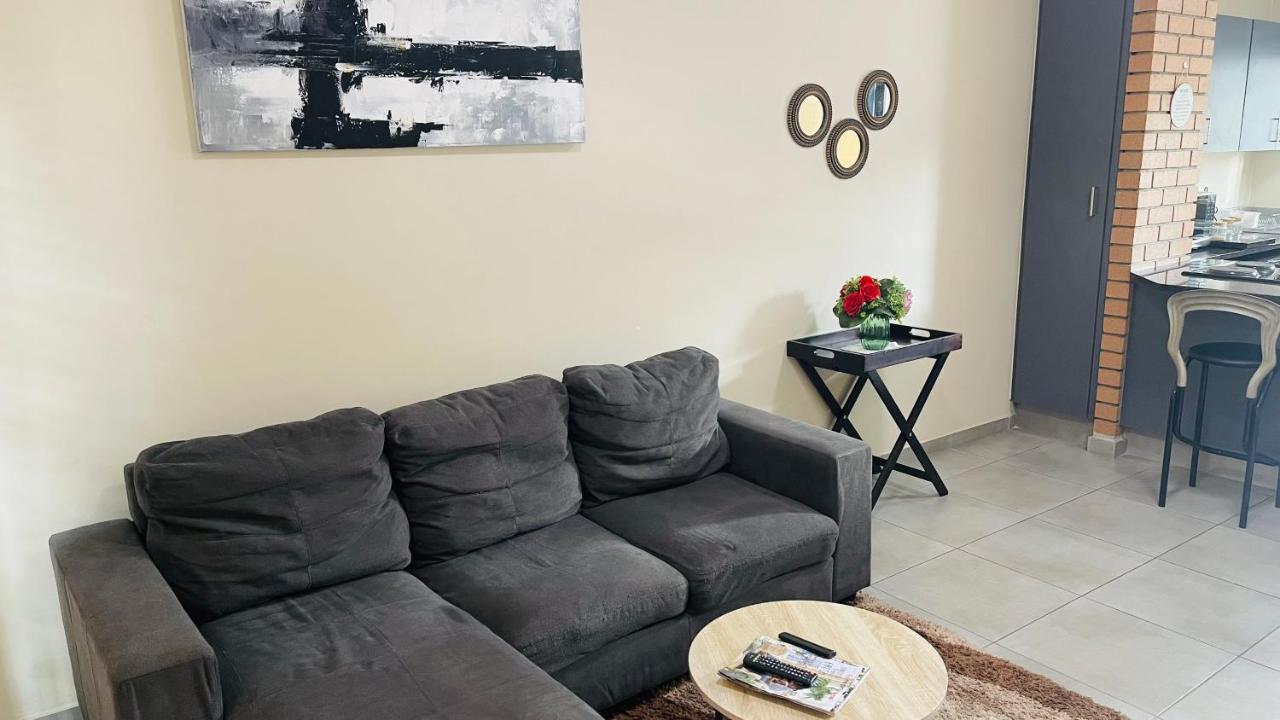 Mall Of Africa Spot2 By Damo Apartamento *