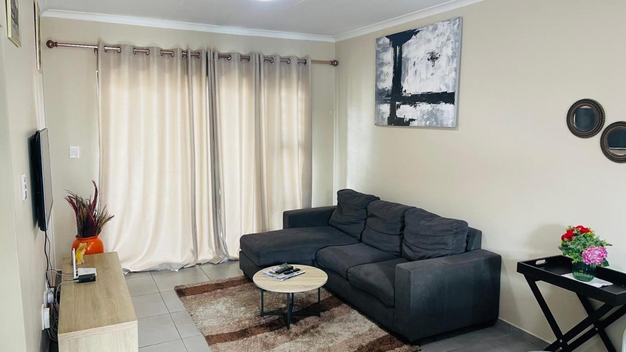 Mall Of Africa Spot2 By Damo * Midrand
